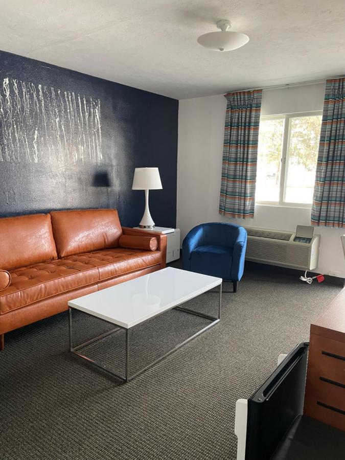 Starlite Resort Saugatuck Exterior photo