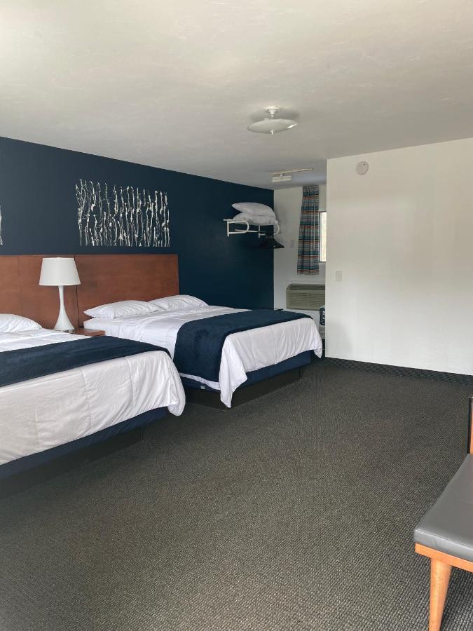 Starlite Resort Saugatuck Exterior photo