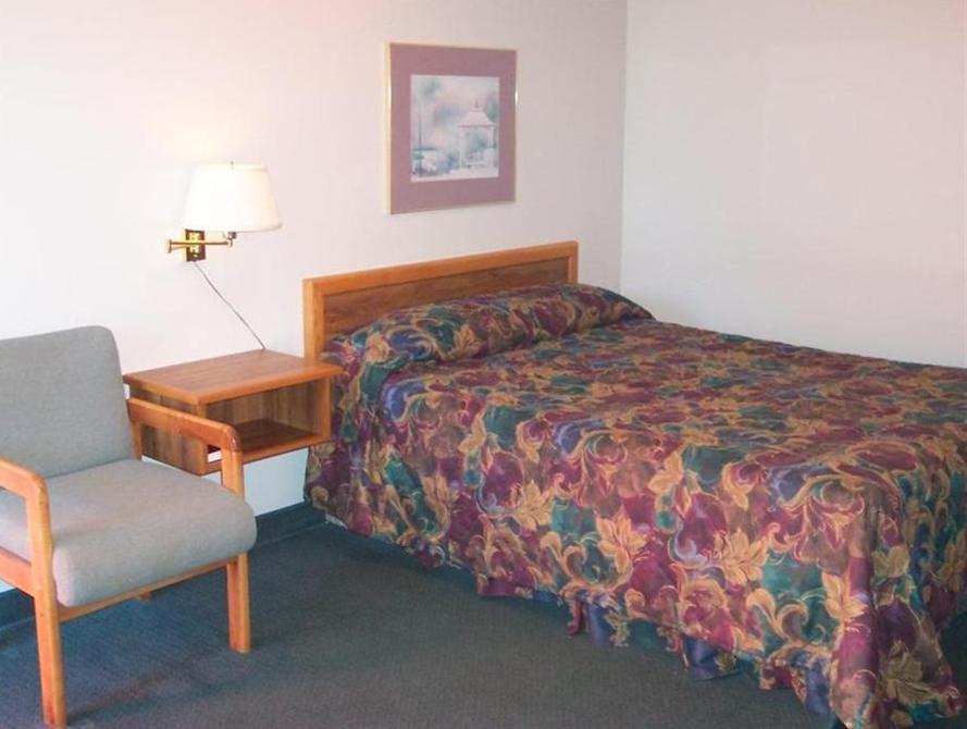 Starlite Resort Saugatuck Exterior photo