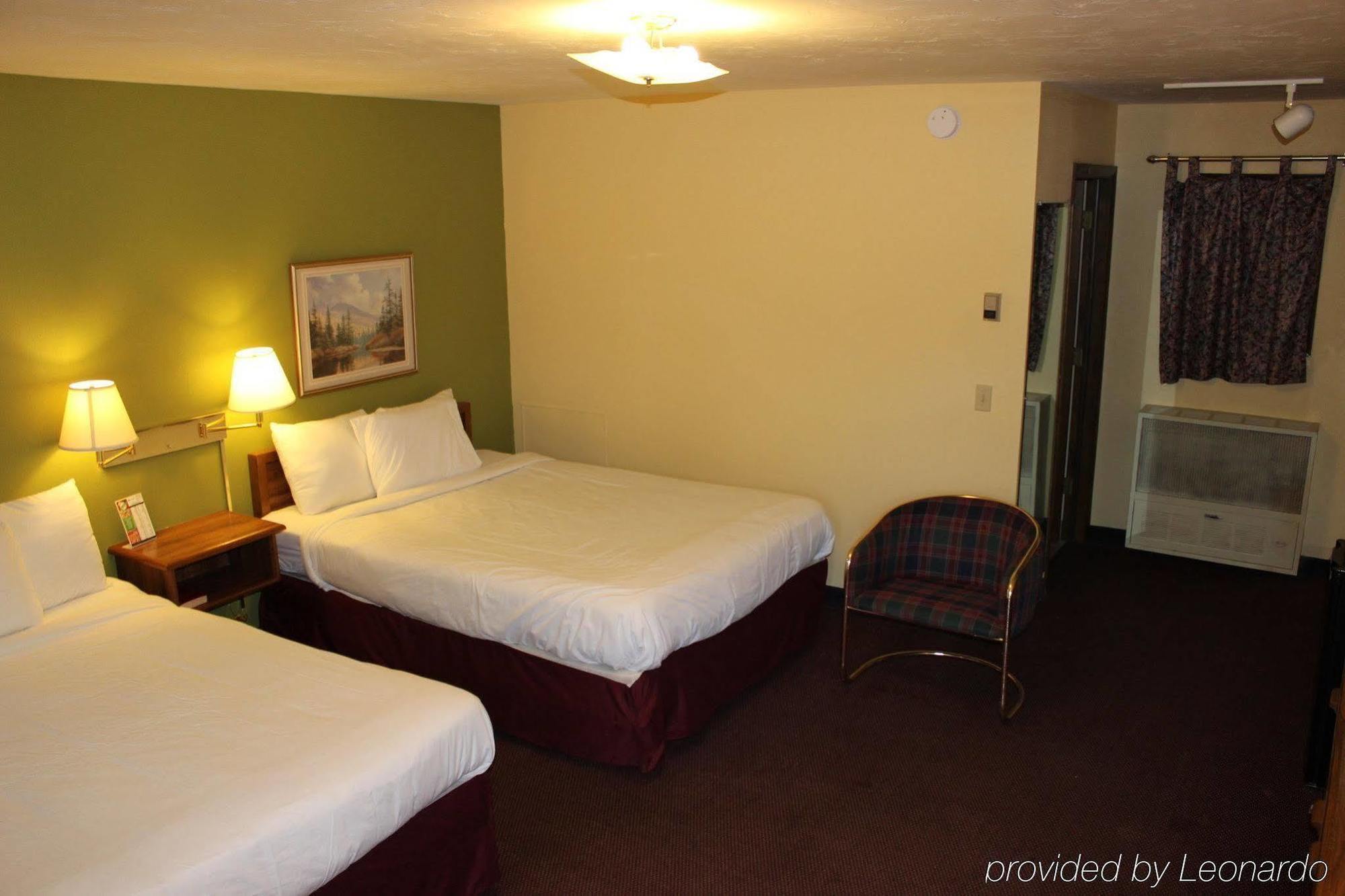 Starlite Resort Saugatuck Exterior photo